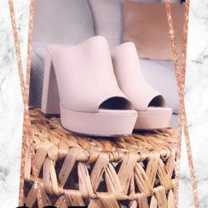 Cream mules